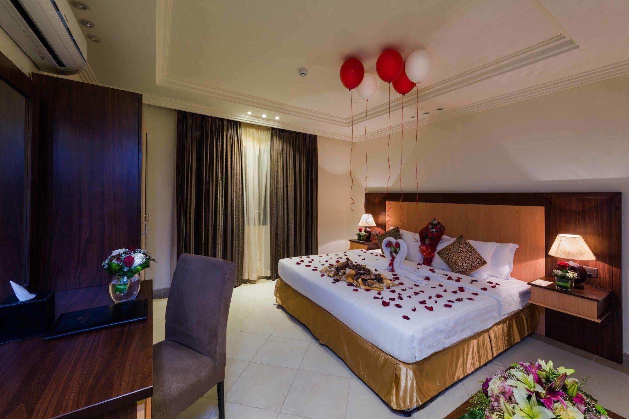 Boudl Al Rass Aparthotel Ar Rass Ngoại thất bức ảnh