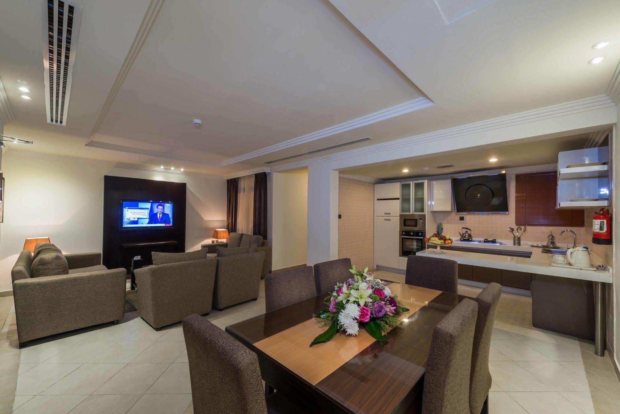 Boudl Al Rass Aparthotel Ar Rass Ngoại thất bức ảnh